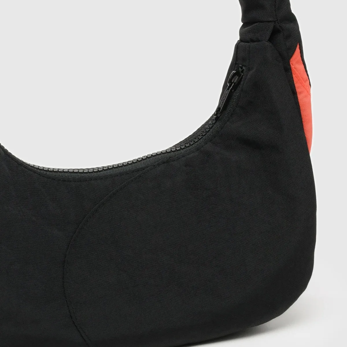Baggu Swan Bag in Black