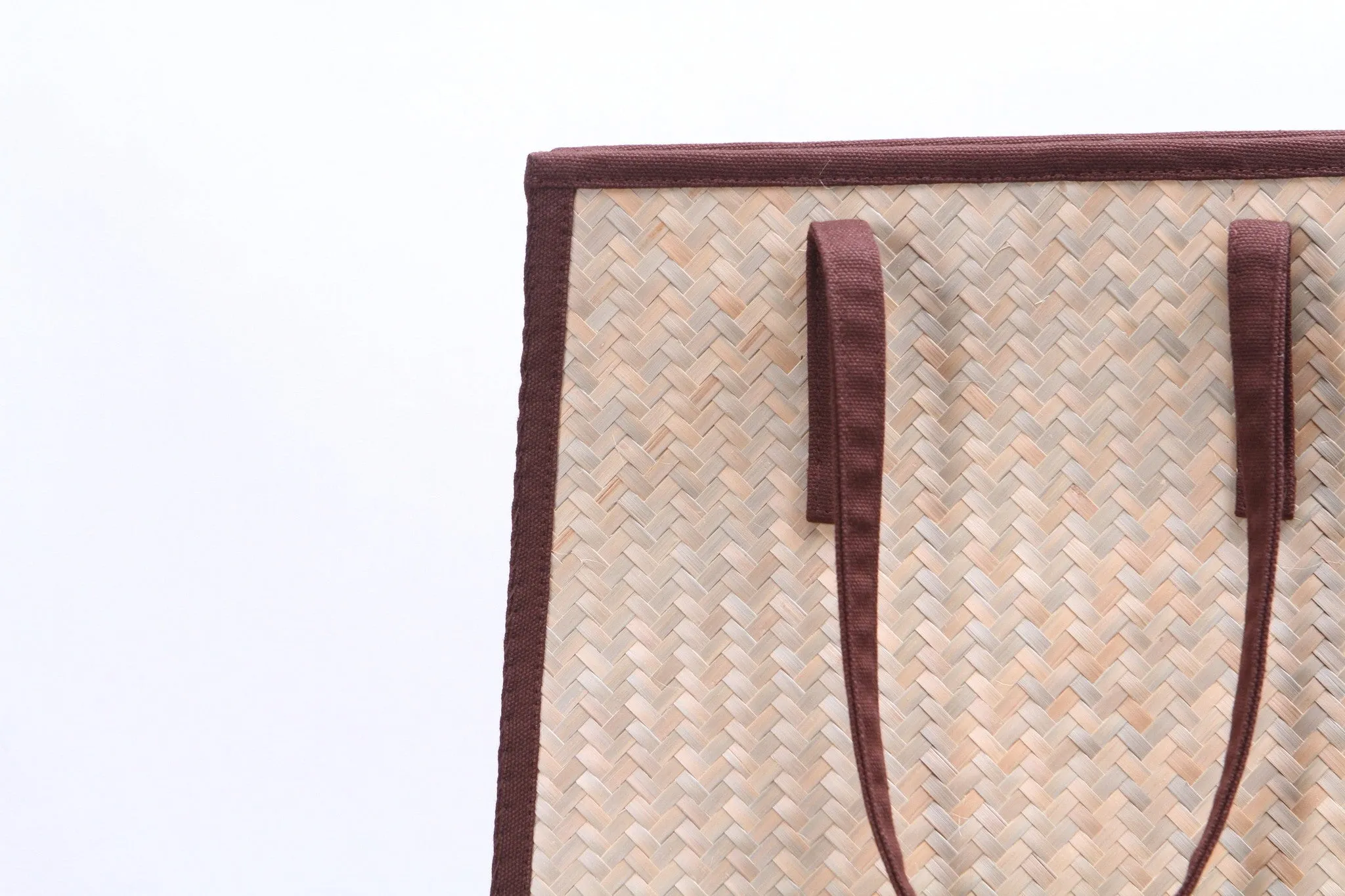 Nattira - Reed Woven Tote Bag (Brown)