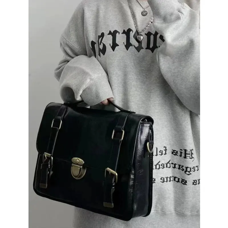 Retro PU Large Capacity Briefcase New Women's Exquisite Lock Buckle Zipper Crossbody Bags Trend Commuter Versatile Backpack