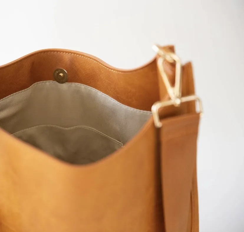Wanderlust Cross body Bag
